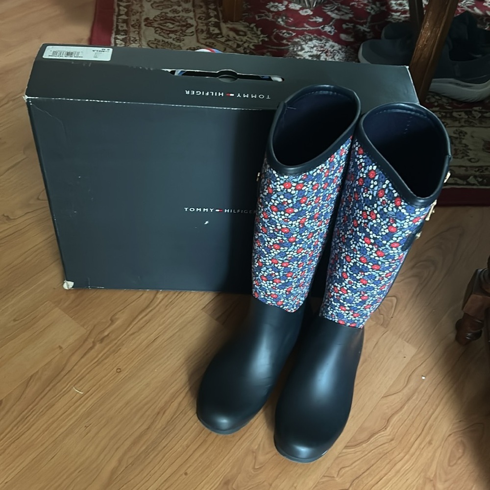 Blue Rain Boot - Picture 7 of 15